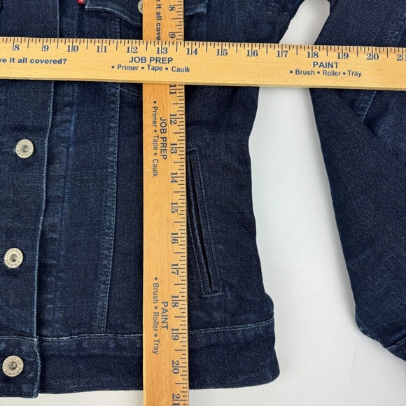 Levis Womens Size S Jean Jacket Blue Denim Button Dark Wash Stretch - Picture 3 of 6